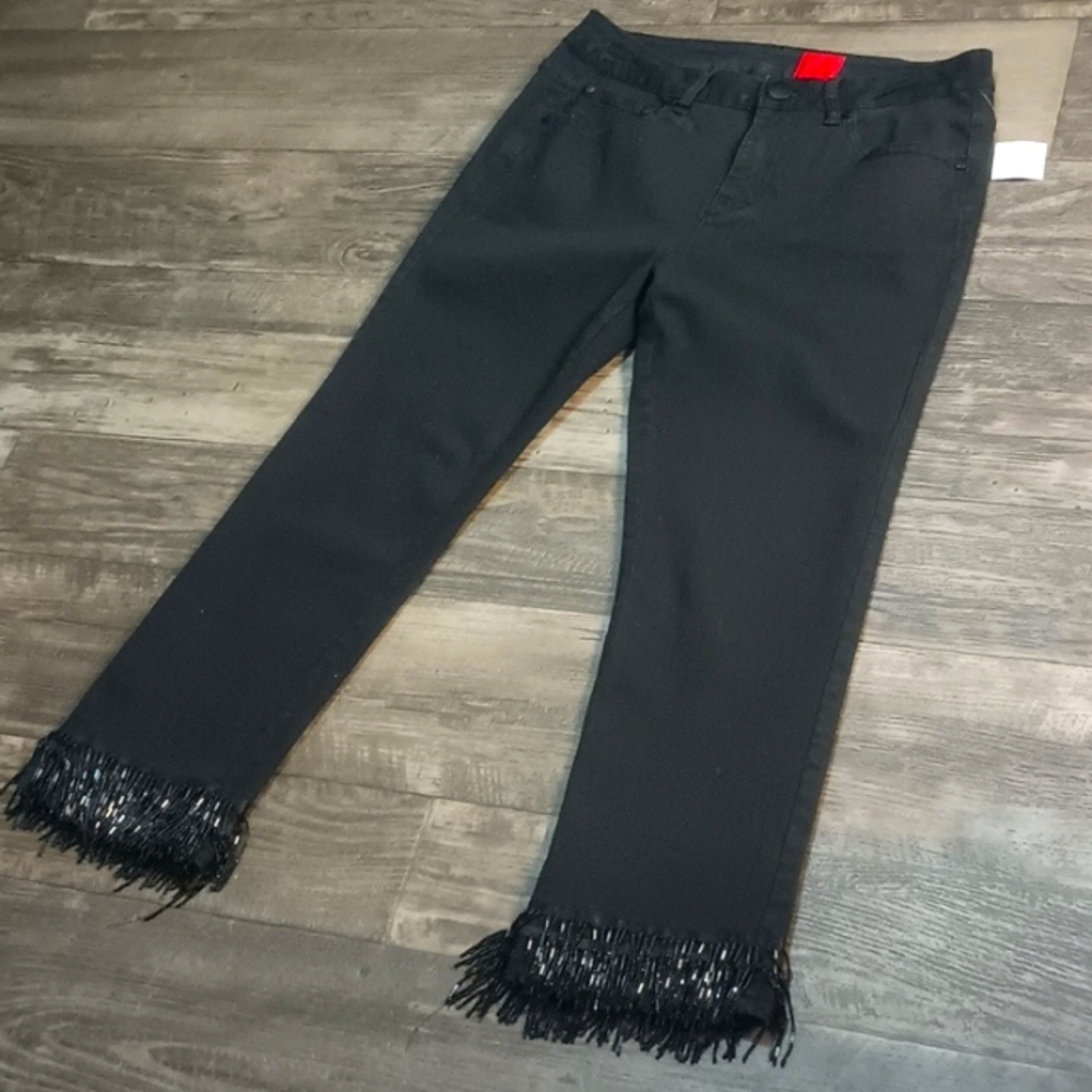 Straight leg V Cristina Cropped Beaded Fringe Hem Jeans